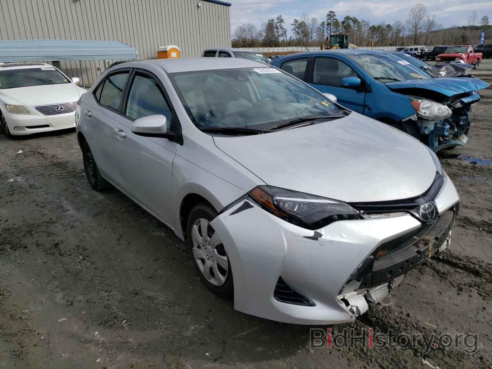 Photo 5YFBURHE9HP717919 - TOYOTA COROLLA 2017