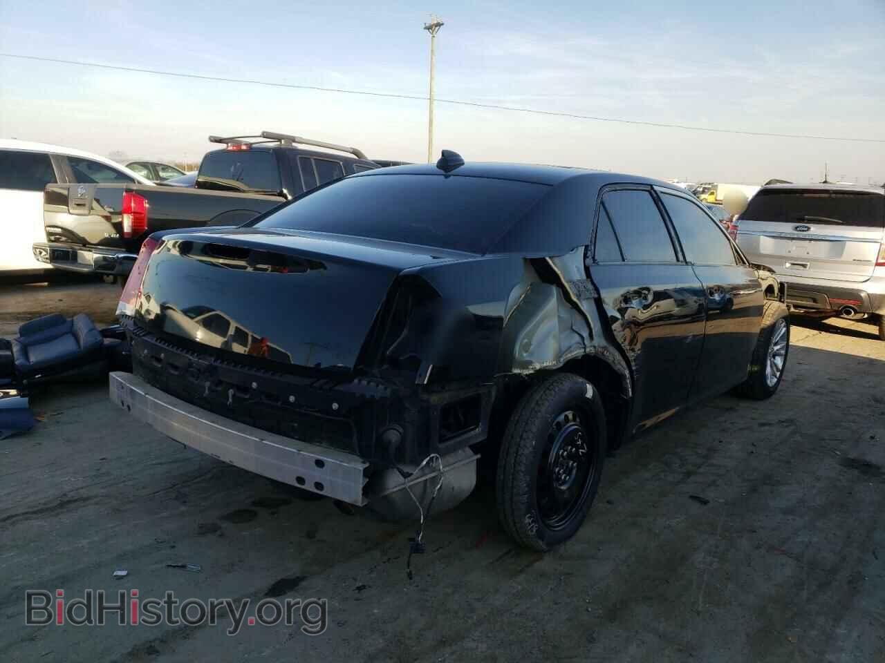 2016 CHRYSLER 300 - VIN: 2C3CCAEG9GH319973 - Фото 4