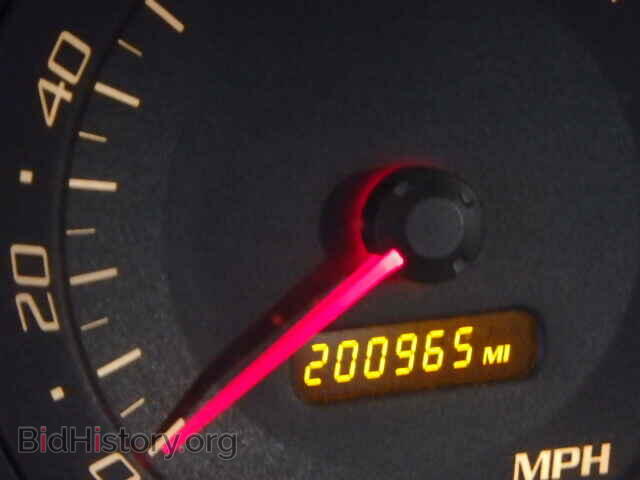 2004 CADILLAC CTS - VIN: 1G6DM577840158990 - Photo 8