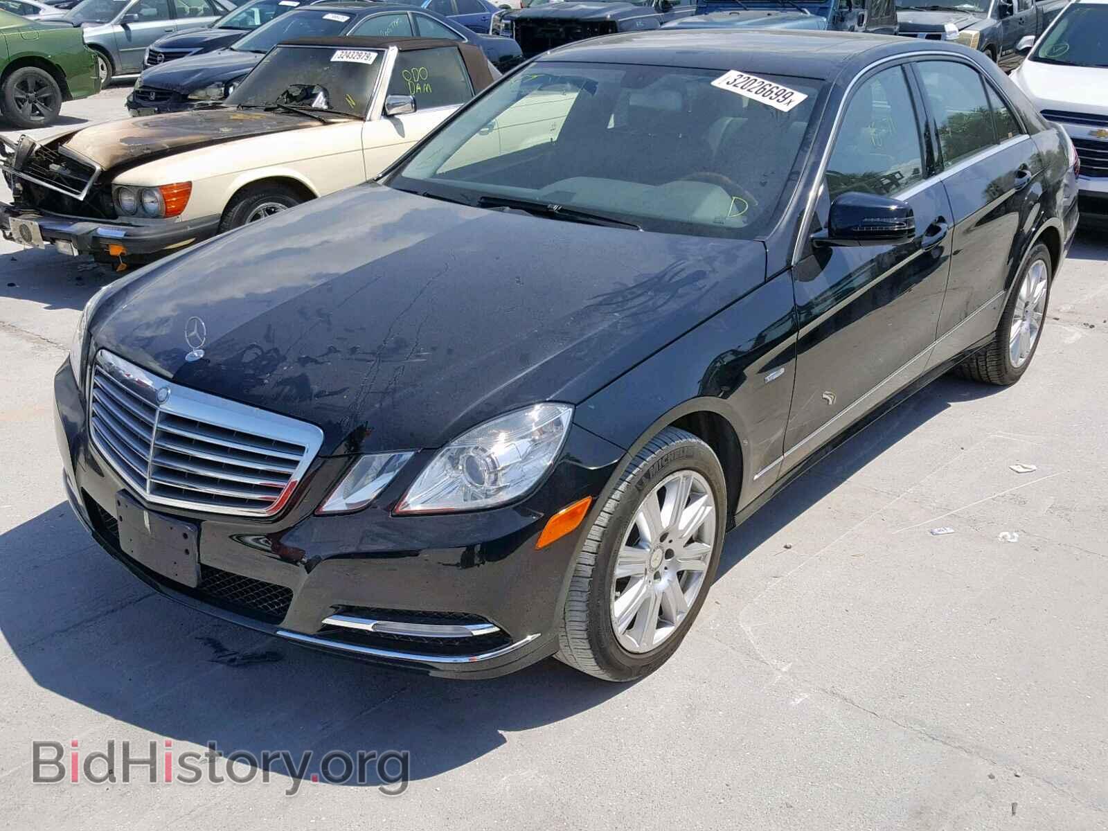 2012 MERCEDES-BENZ E 350 - VIN: WDDHF5KB9CA525396 - Фото 2