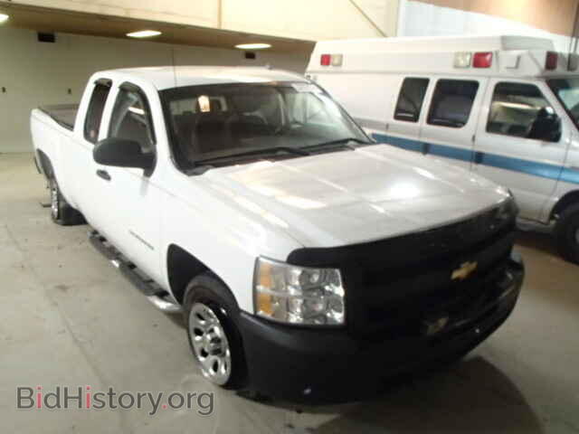 Photo 1GCRCPEAXBZ372663 - CHEVROLET SILVERADO 2011