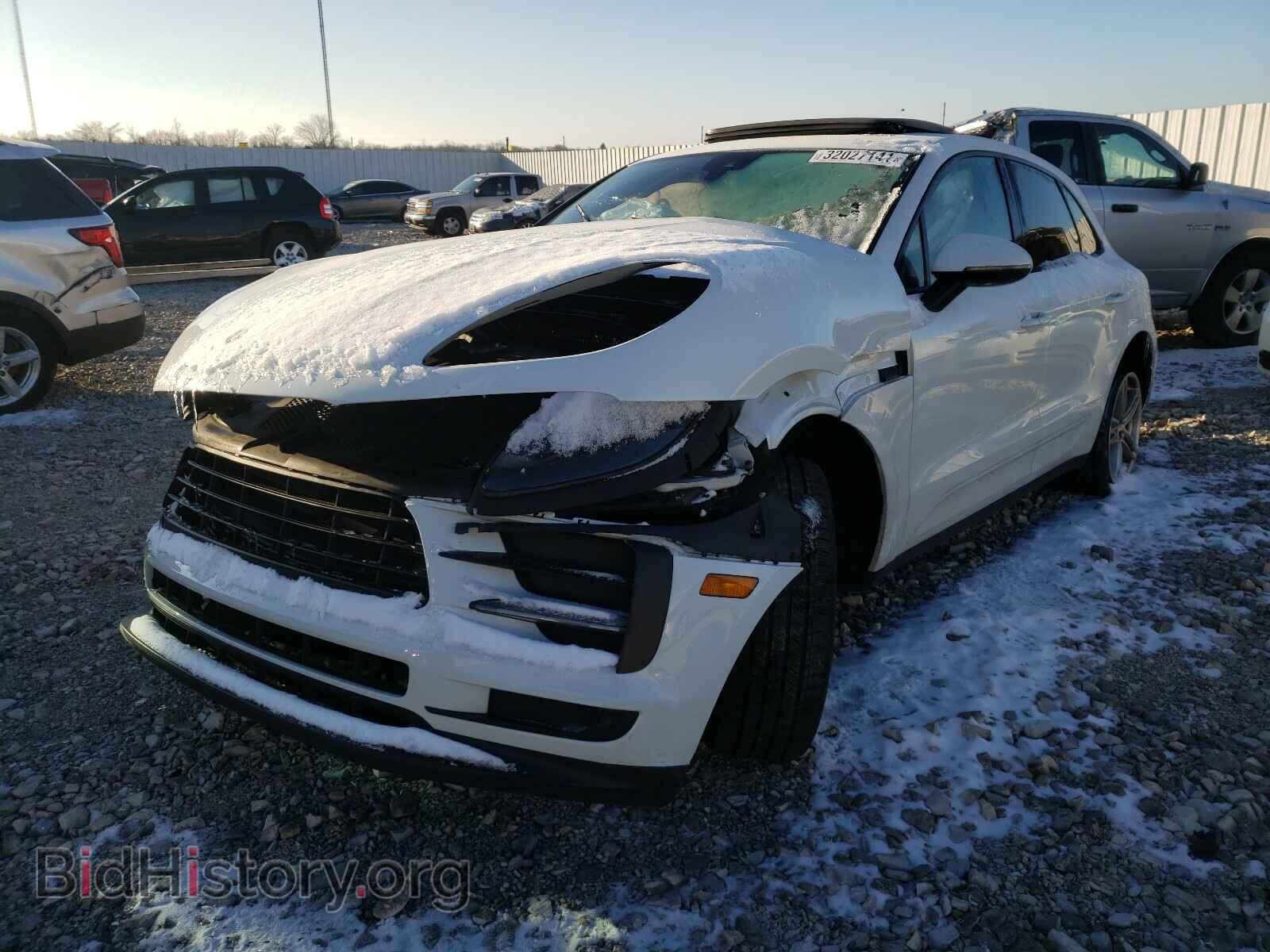 2019 PORSCHE MACAN - VIN: WP1AA2A53KLB00116 - Фото 2