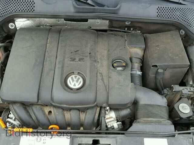 2013 VOLKSWAGEN BEETLE - VIN: 3VWJP7AT7DM619891 - Фото 7