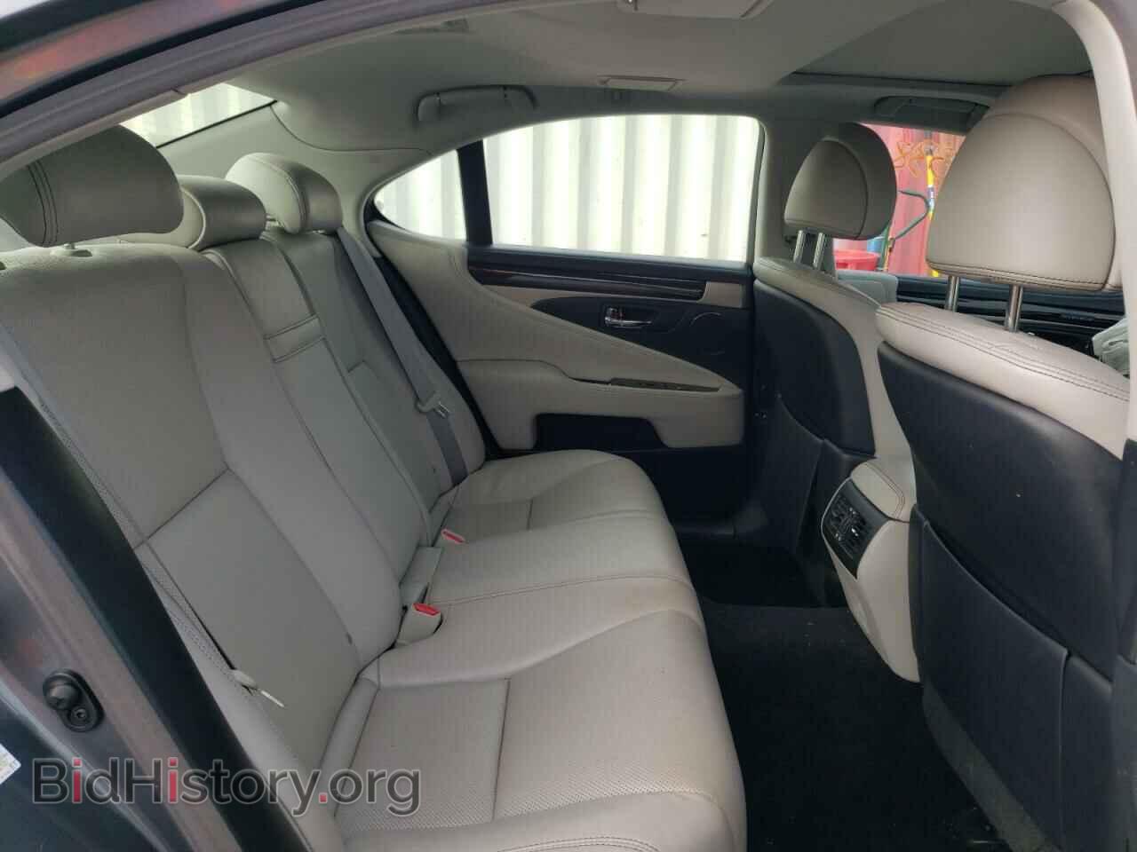 2016 LEXUS LS460 - VIN: JTHBL5EF8G5138956 - Фото 6