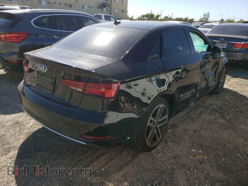 2017 Audi A3 (VIN WAUAUGFF7H1063788) — фото 4 из 10
