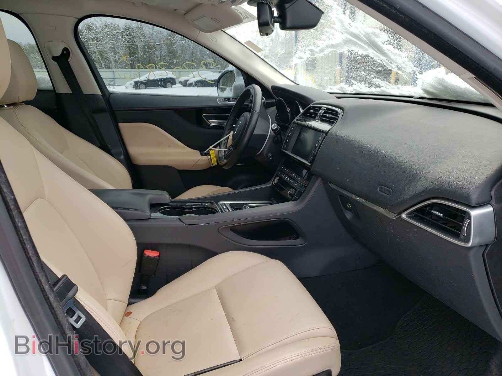 2017 JAGUAR F-PACE - VIN: SADCJ2BV5HA066357 - Фото 5