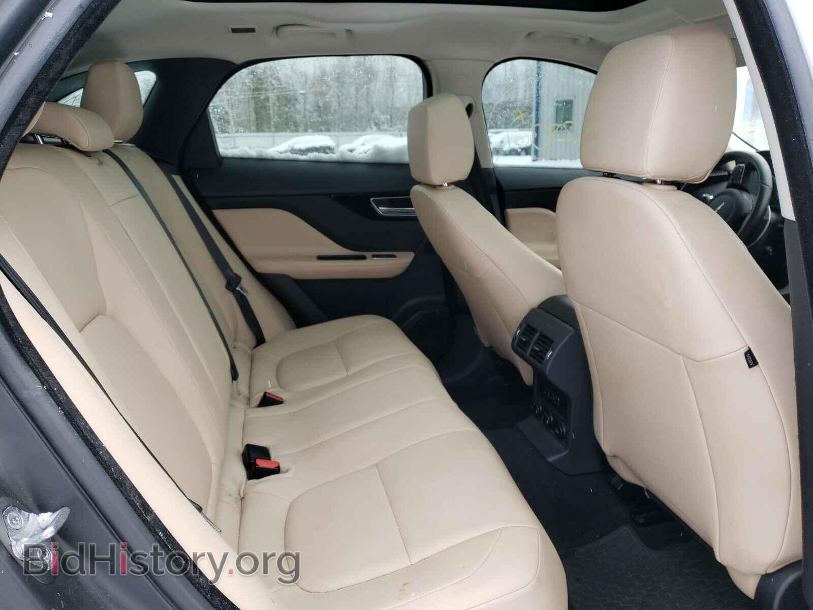 2017 JAGUAR F-PACE - VIN: SADCJ2BV5HA066357 - Фото 6