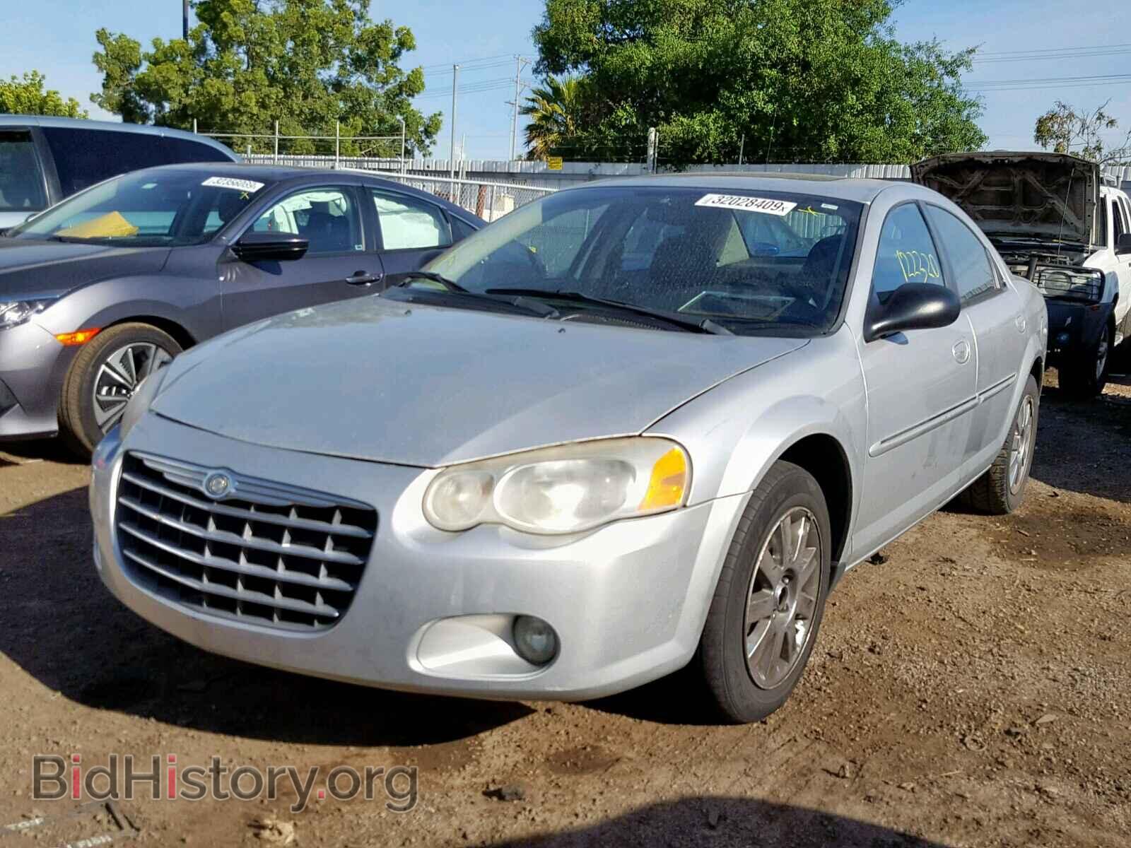 2004 CHRYSLER SEBRING - VIN: 1C3EL56R64N203679 - Фото 2
