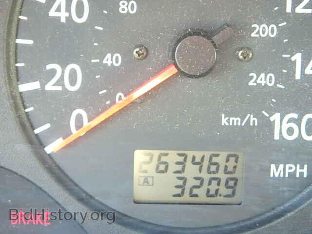2000 NISSAN MAXIMA - VIN: JN1CA31D6YT741991 - Фото 8
