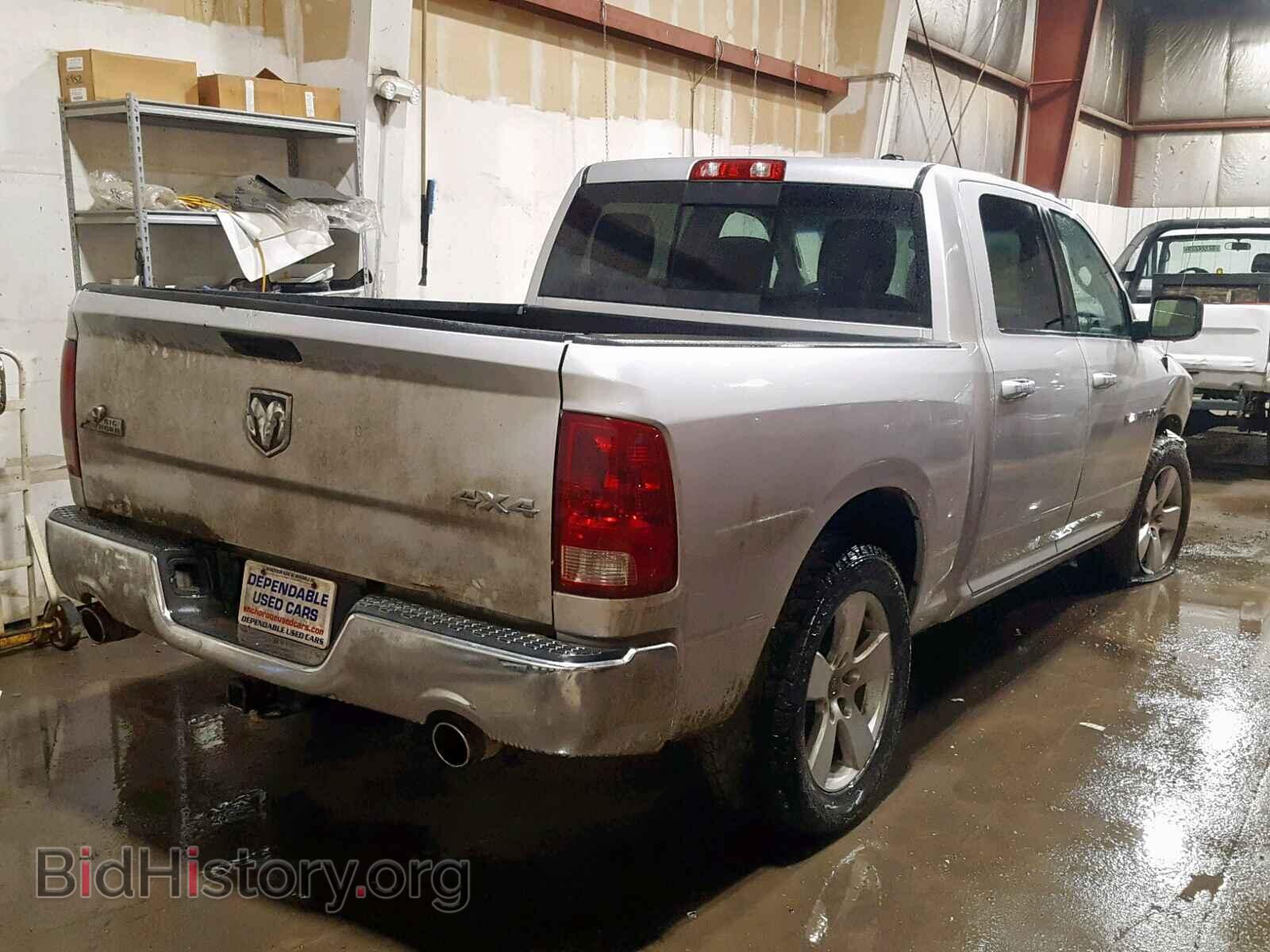 2011 DODGE RAM 1500 - VIN: 1D7RV1CTXBS588023 - Фото 4