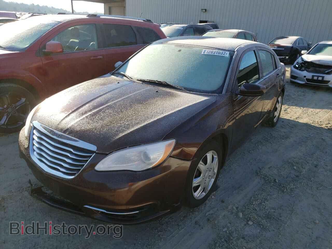 2013 CHRYSLER 200 - VIN: 1C3CCBAG6DN723375 - Фото 2