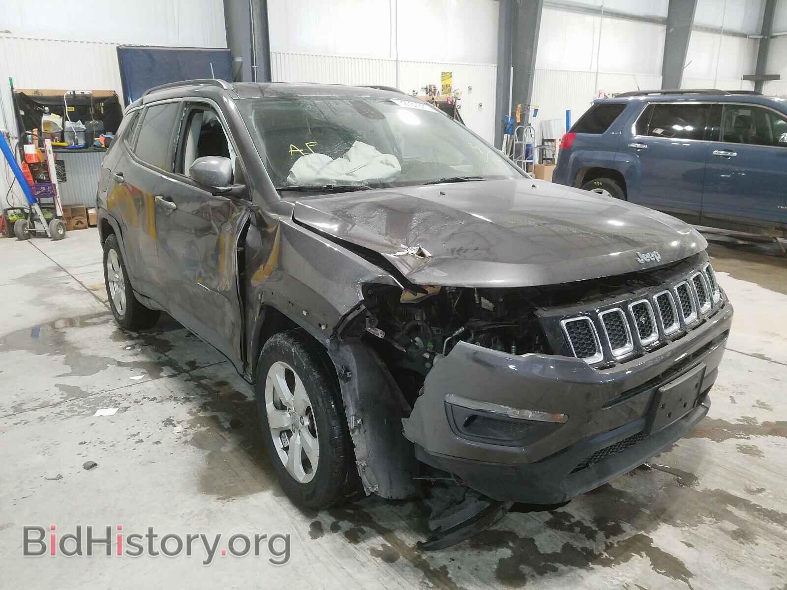 Фотография 3C4NJDBB5HT672112 - JEEP COMPASS 2017