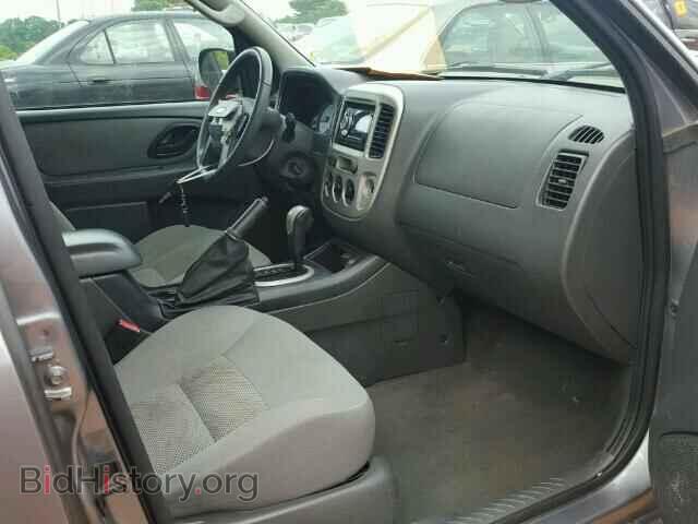 2007 FORD ESCAPE - VIN: 1FMCU03157KA26268 - Фото 5