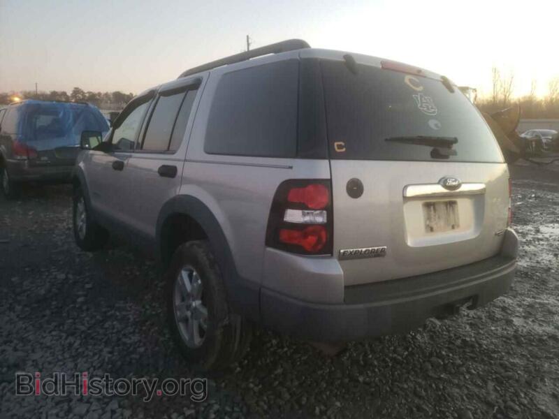 2006 Ford EXPLORER (VIN 1FMEU63E46UA43340) — фото 3 из 10