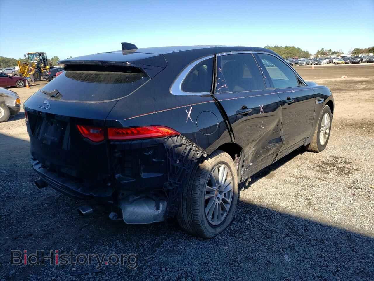 2017 JAGUAR F-PACE - VIN: SADCK2BVXHA081059 - Фото 4
