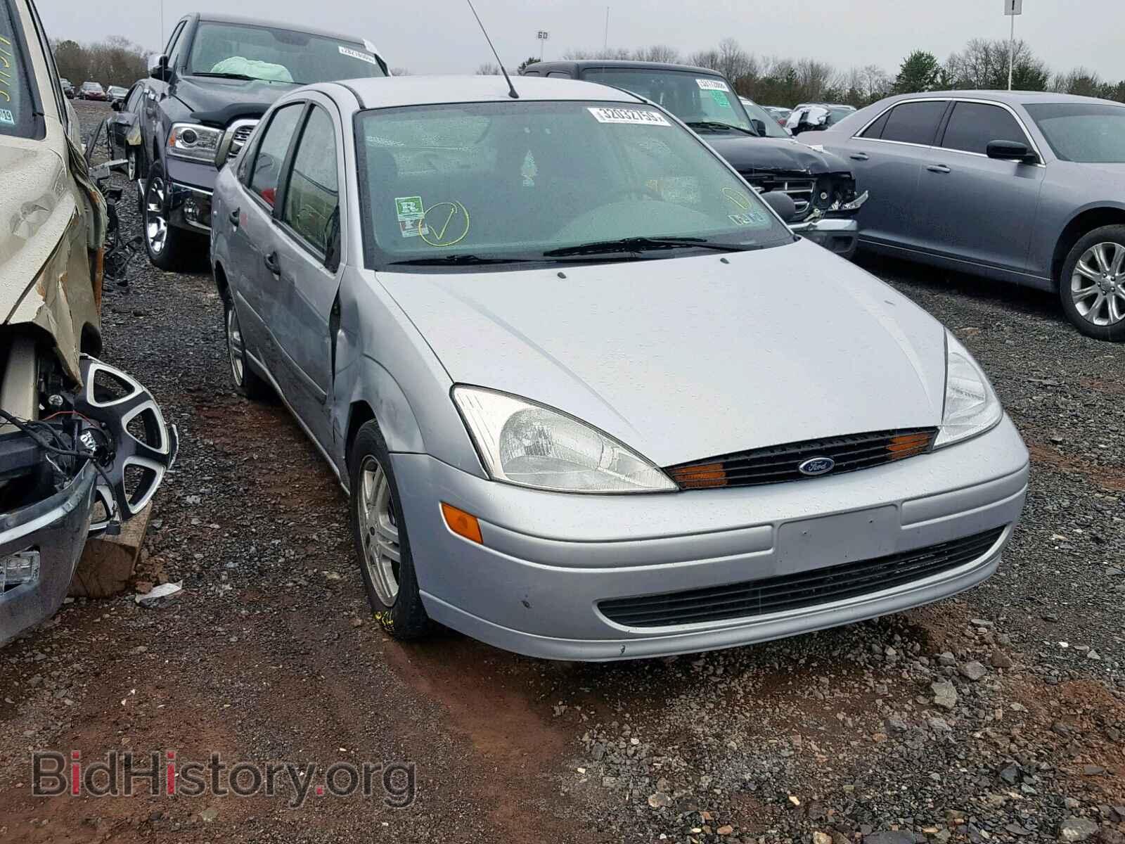 Фотография 1FAFP3433YW403030 - FORD FOCUS SE 2000