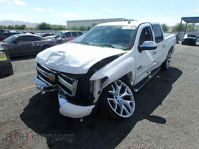 2011 CHEVROLET SILVERADO - VIN: 3GCPCSE04BG246347 - Фото 2