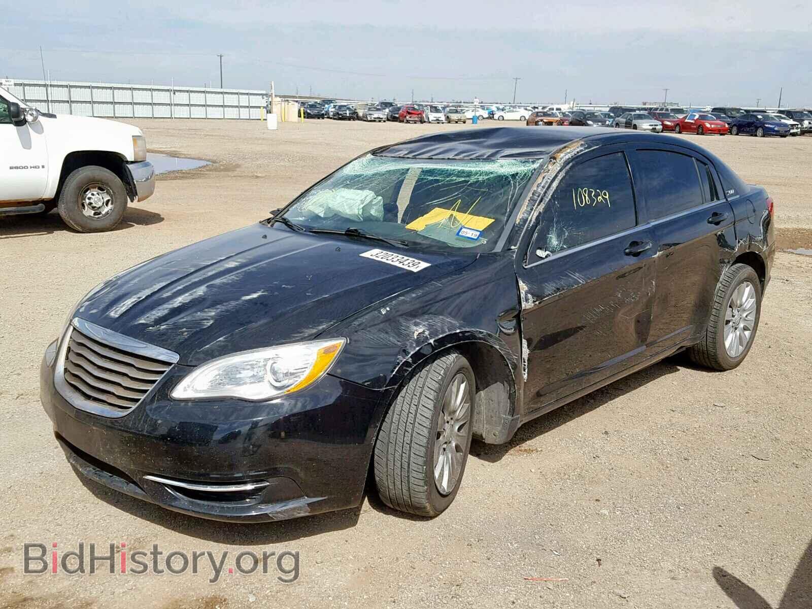 2014 CHRYSLER 200 - VIN: 1C3CCBABXEN205405 - Фото 2