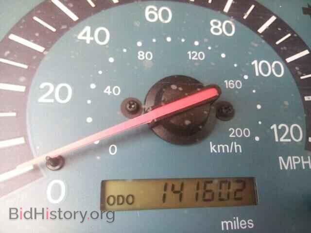 2002 MITSUBISHI GALANT - VIN: 4A3AA46H52E162585 - Фото 8