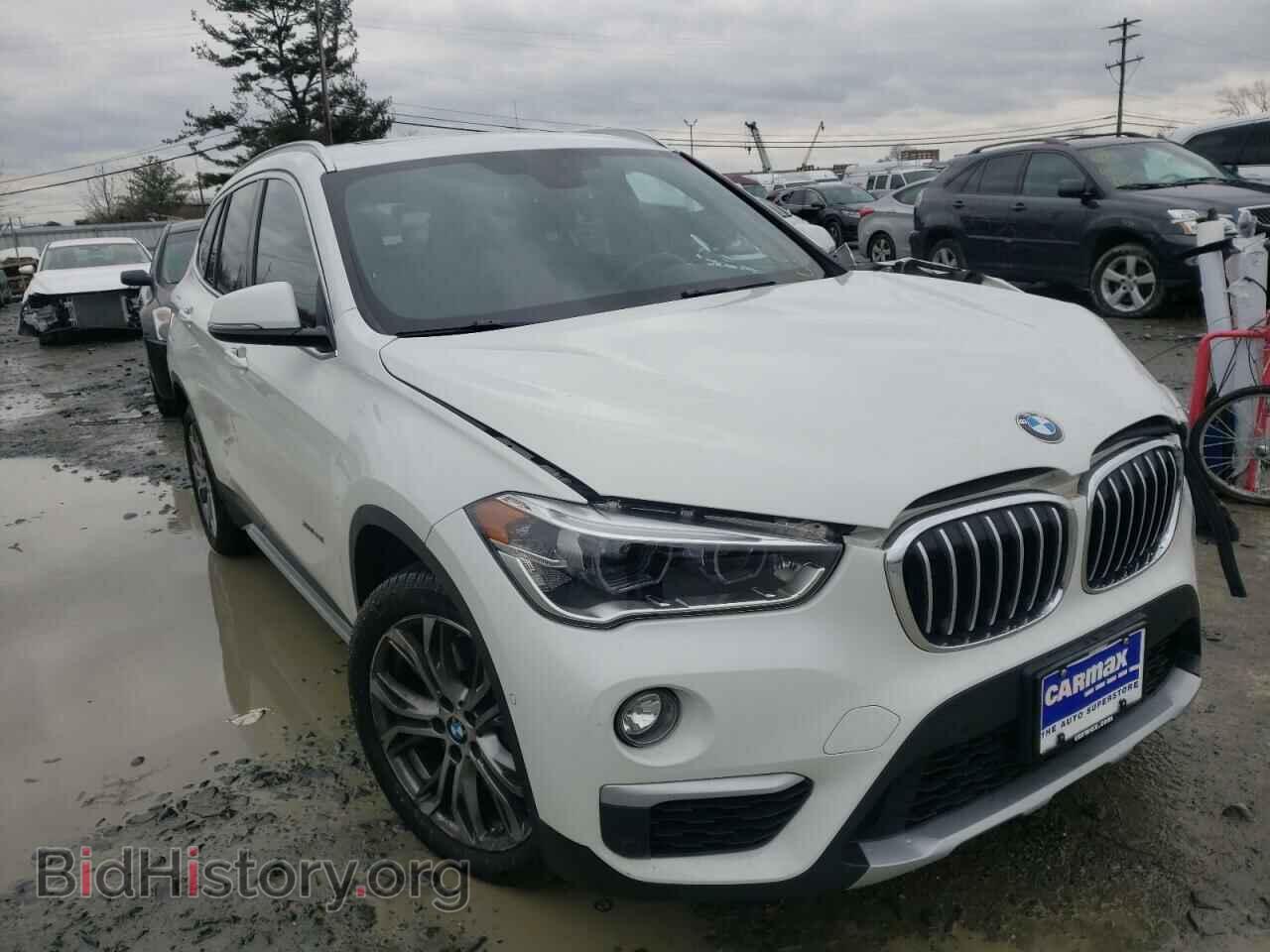 Photo WBXHT3Z3XH4A54652 - BMW X1 2017