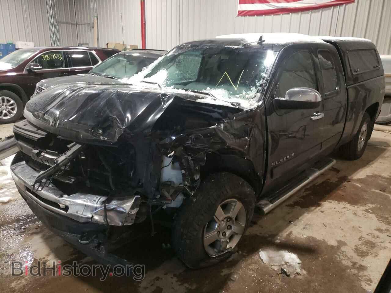 2011 CHEVROLET SILVERADO - VIN: 1GCRKSE39BZ300988 - Фото 2