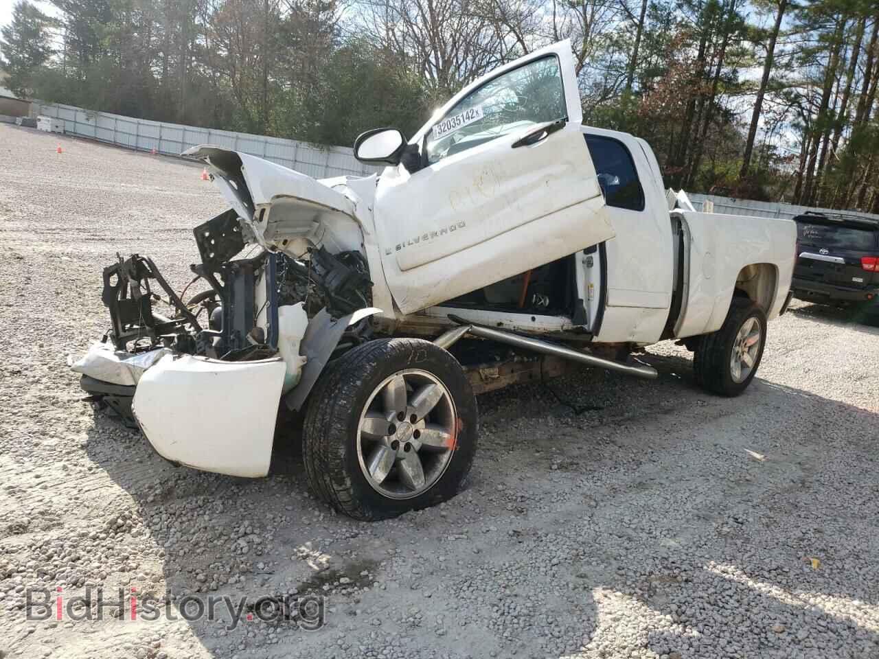 2007 CHEVROLET SILVERADO - VIN: 2GCEC19C371732704 - Фото 2
