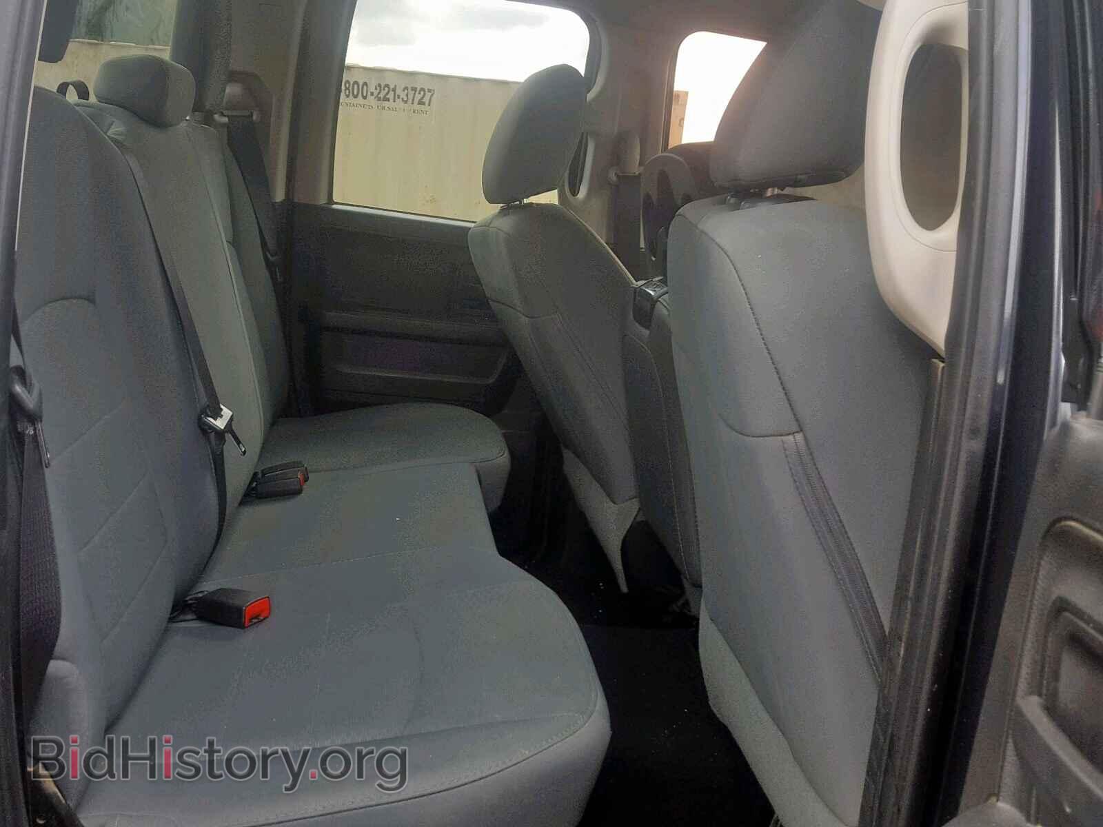 2016 RAM 1500 ST - VIN: 1C6RR6FT3GS209868 - Фото 6
