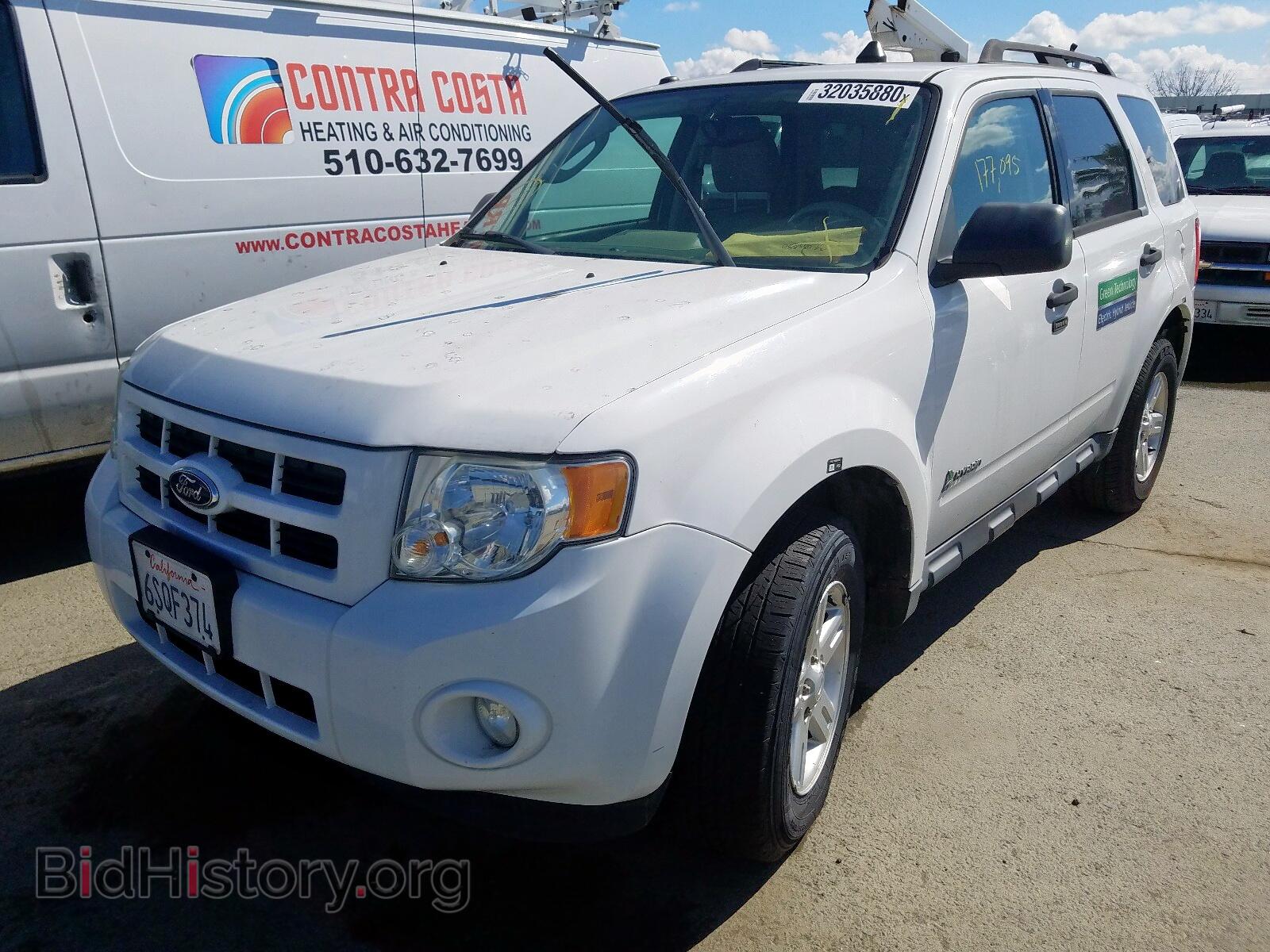 2011 FORD ESCAPE - VIN: 1FMCU5K39BKB48849 - Фото 2