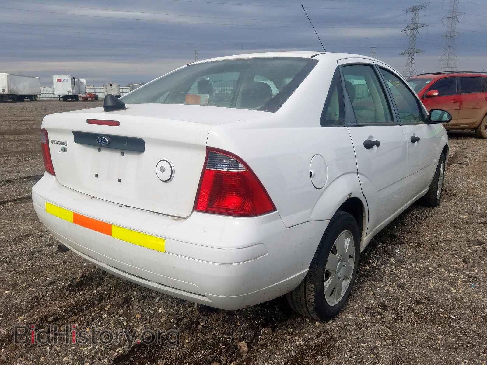 2007 FORD FOCUS - VIN: 1FAHP34N67W323231 - Фото 4