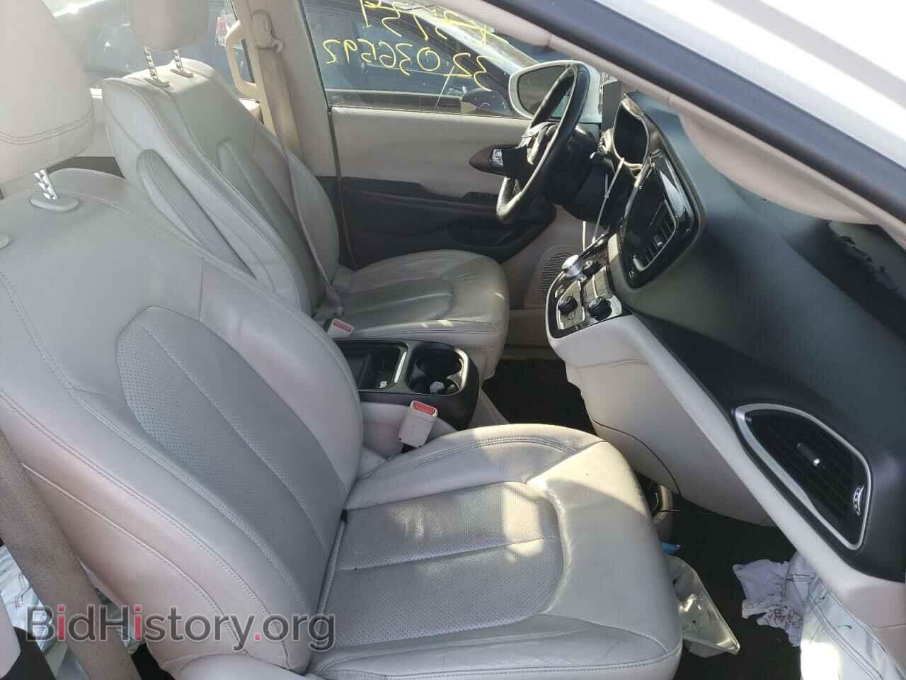 2019 CHRYSLER PACIFICA - VIN: 2C4RC1BG8KR746574 - Фото 5