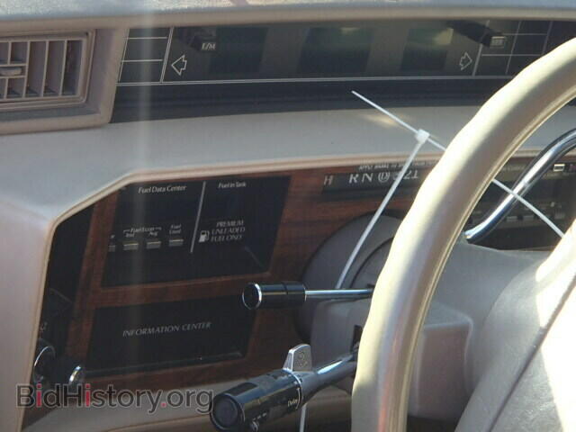 1993 CADILLAC DEVILLE - VIN: 1G6CD53B6P4264180 - Photo 8