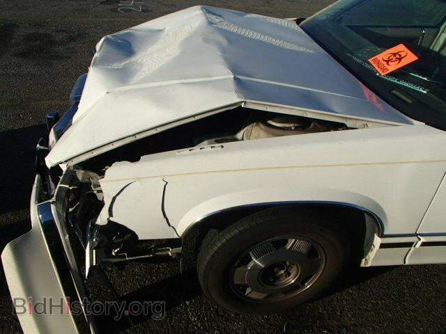 1993 CADILLAC DEVILLE - VIN: 1G6CD53B6P4264180 - Photo 9