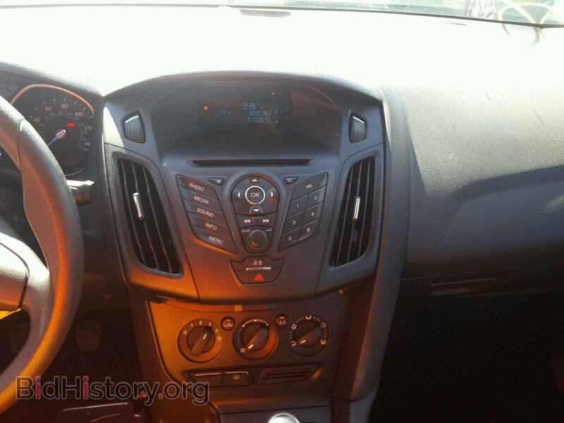 2014 Ford FOCUS (VIN 1FADP3E28EL458356) — photo 9 of 10