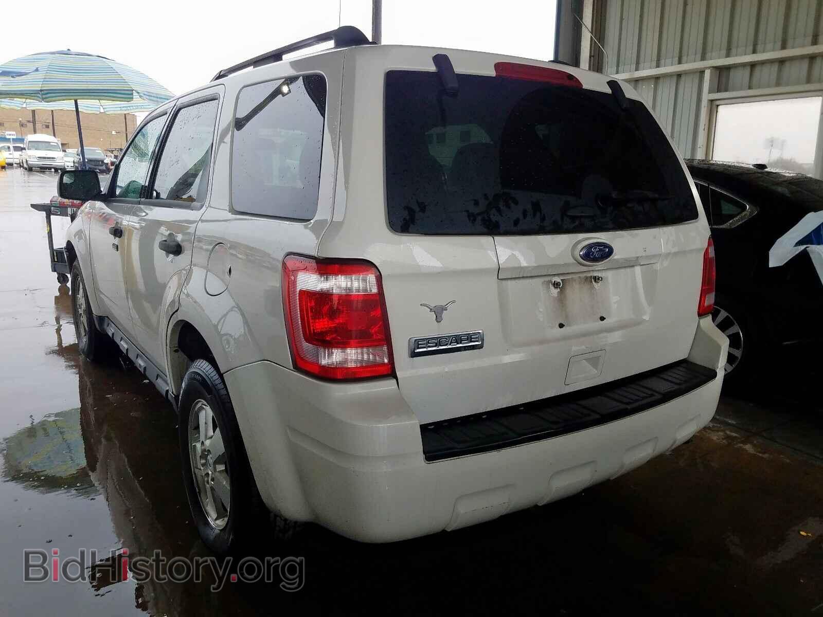 2011 FORD ESCAPE - VIN: 1FMCU0D75BKB66591 - Photo 3