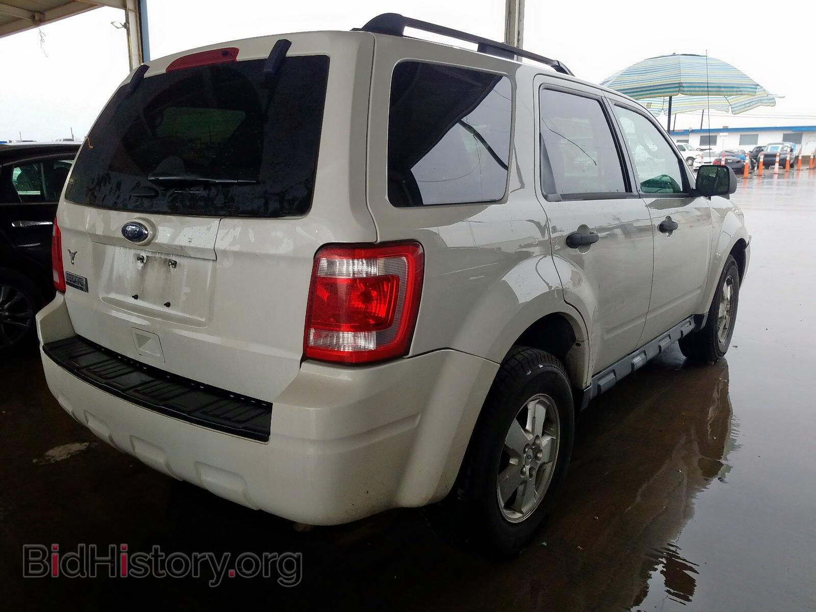 2011 FORD ESCAPE - VIN: 1FMCU0D75BKB66591 - Photo 4
