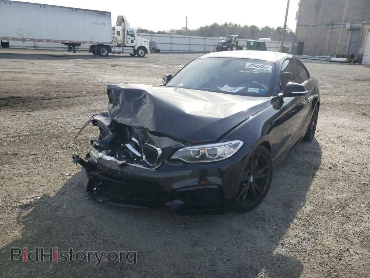 2016 BMW M2 - VIN: WBA1J7C53GV289998 - Фото 2