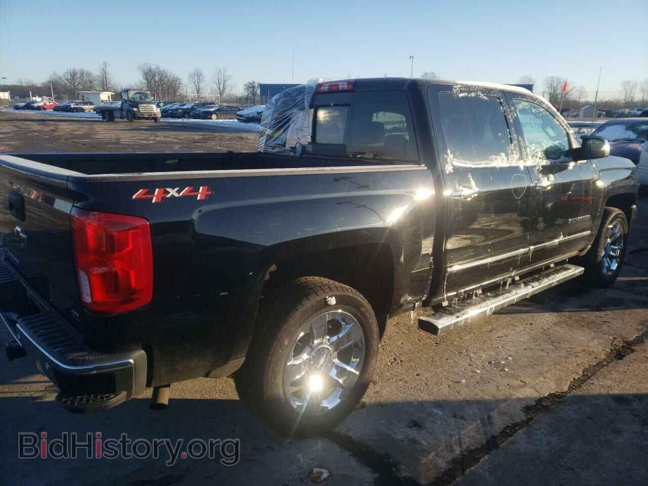 2018 CHEVROLET SILVERADO - VIN: 3GCUKSEC1JG315560 - Фото 4