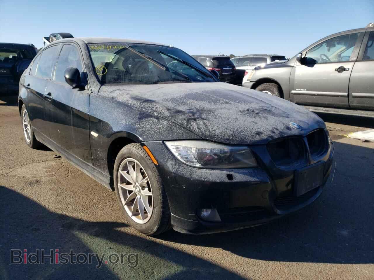 Фотография WBAPK5C57AA651809 - BMW 3 SERIES 2010