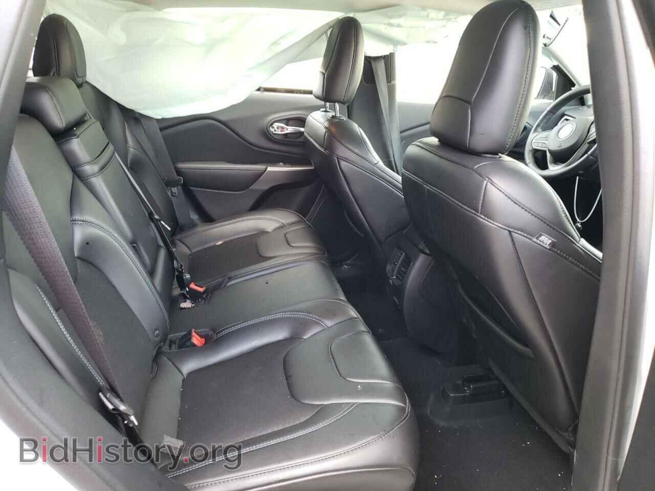 2019 JEEP CHEROKEE - VIN: 1C4PJLLX6KD272103 - Фото 6