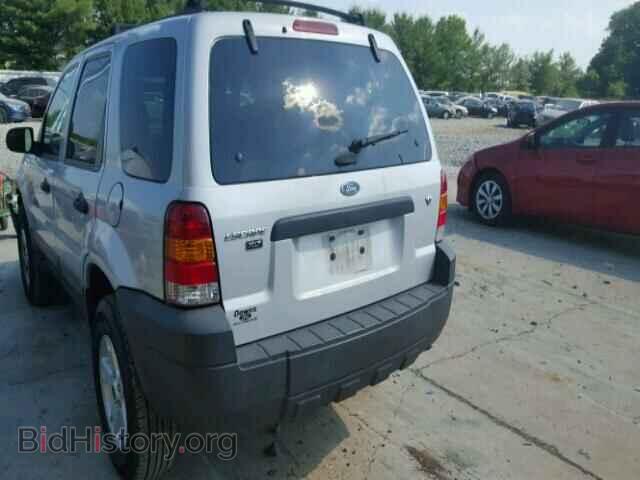 2007 FORD ESCAPE - VIN: 1FMYU03117KB87464 - Фото 3