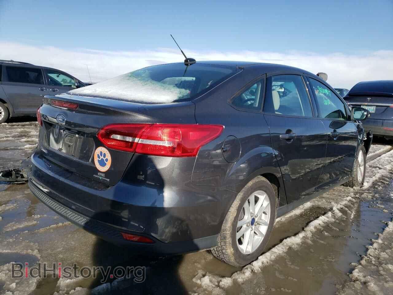 2016 FORD FOCUS - VIN: 1FADP3F27GL210634 - Photo 4