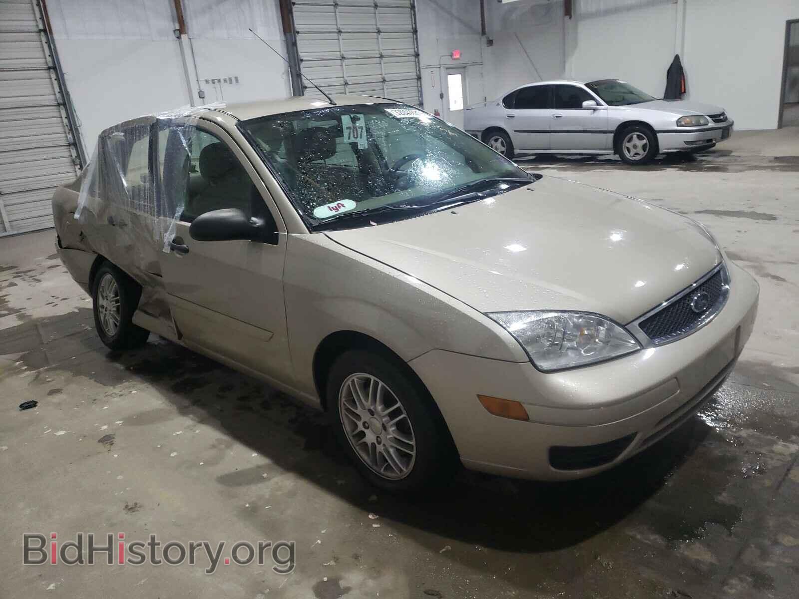 Photo 1FAFP34N57W183387 - FORD FOCUS 2007