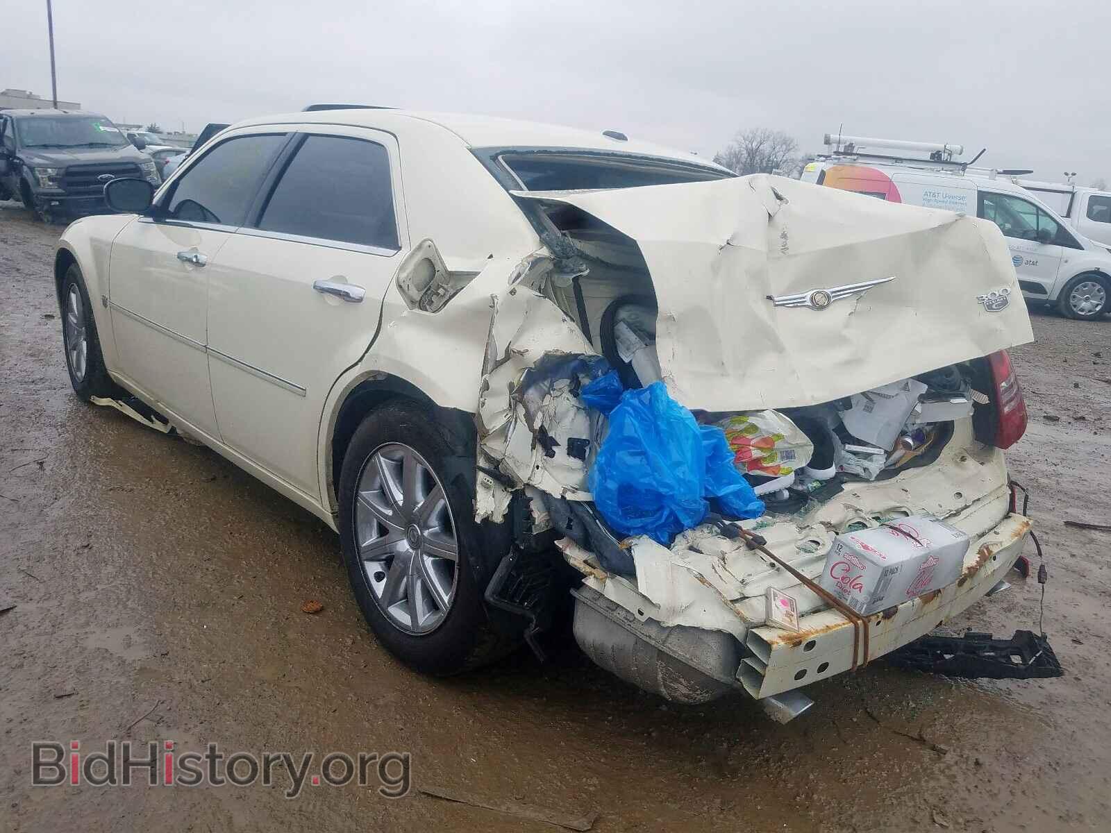 2007 CHRYSLER 300 - VIN: 2C3KA63H47H807495 - Фото 3