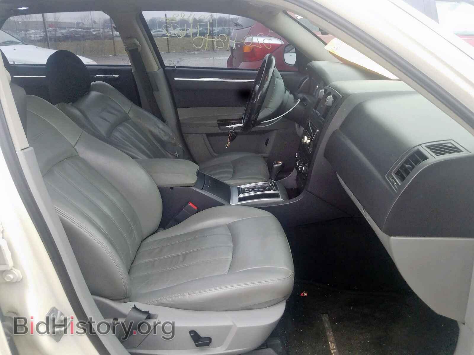 2007 CHRYSLER 300 - VIN: 2C3KA63H47H807495 - Фото 5