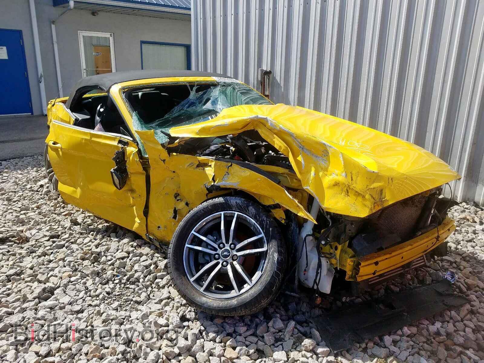 Photo 1FATP8UH6G5281764 - FORD MUSTANG 2016