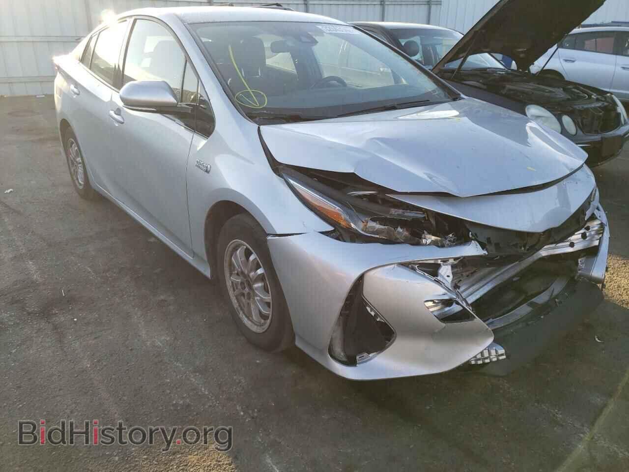 Фотография JTDKARFP9K3113123 - TOYOTA PRIUS 2019