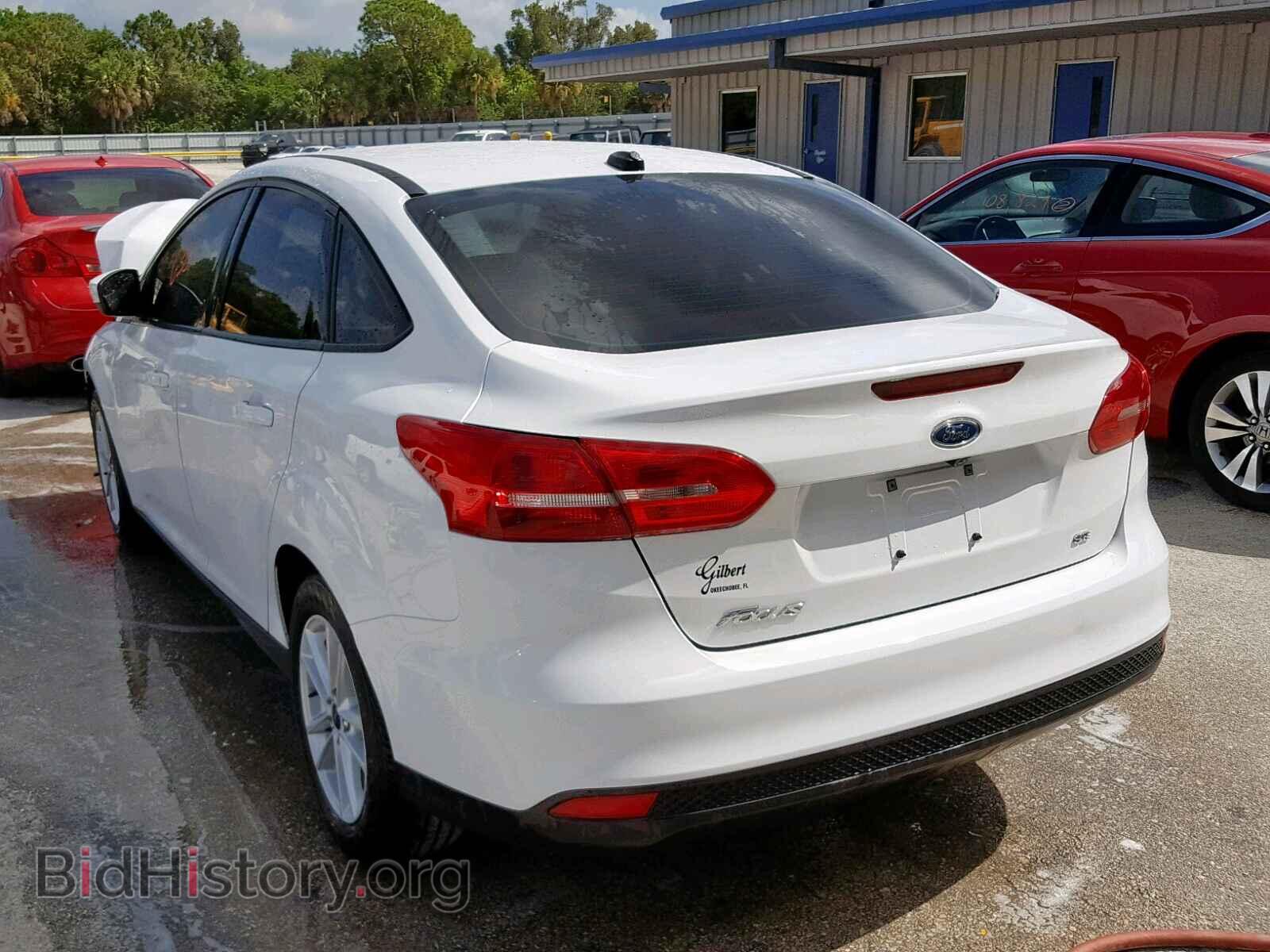 2018 FORD FOCUS SE - VIN: 1FADP3F2XJL234675 - Фото 3