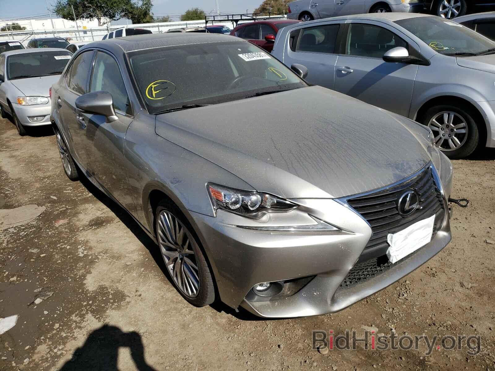 Photo JTHBA1D25G5006153 - LEXUS IS 2016