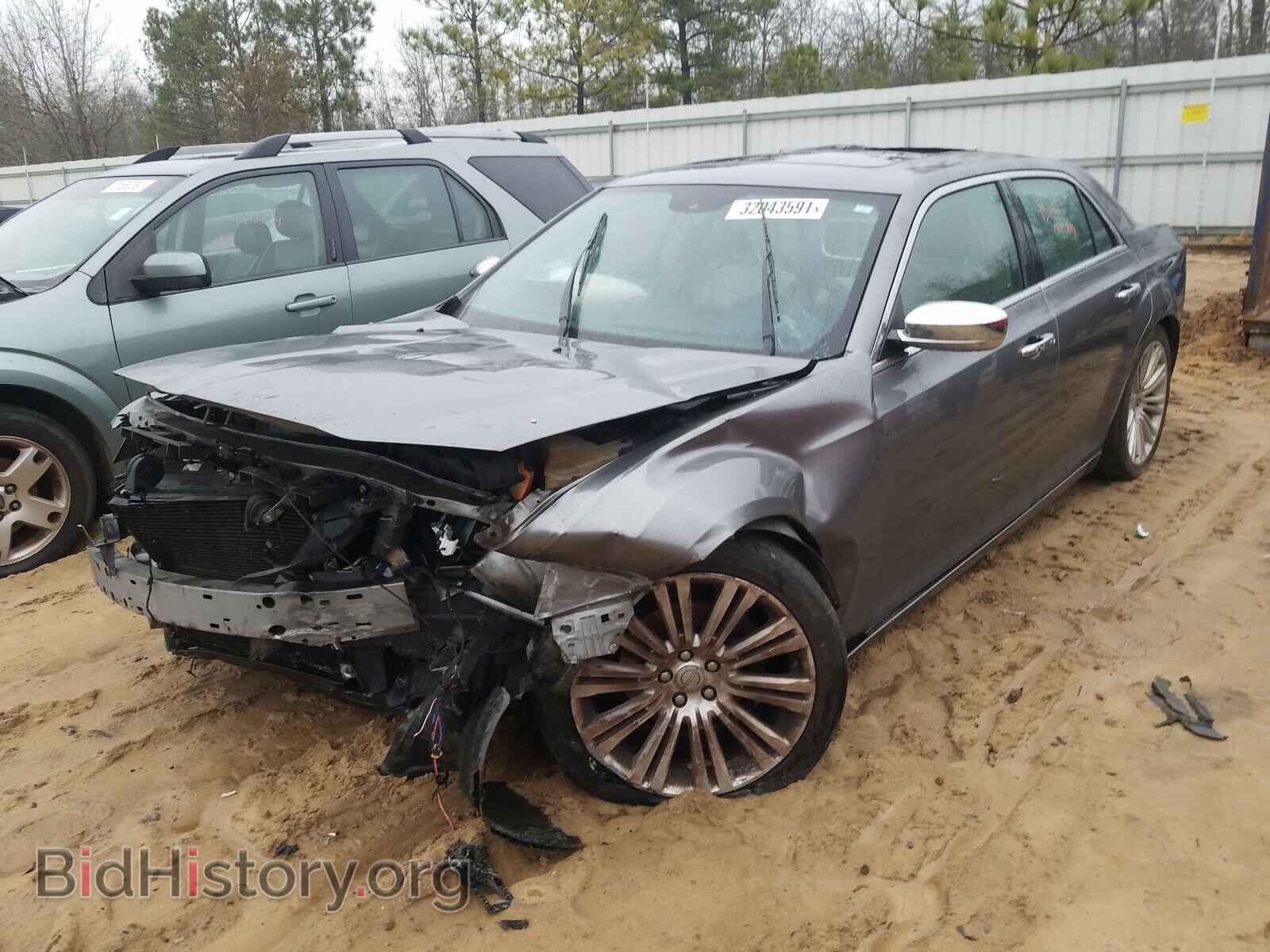 2012 CHRYSLER 300 - VIN: 2C3CCACG5CH253001 - Фото 2