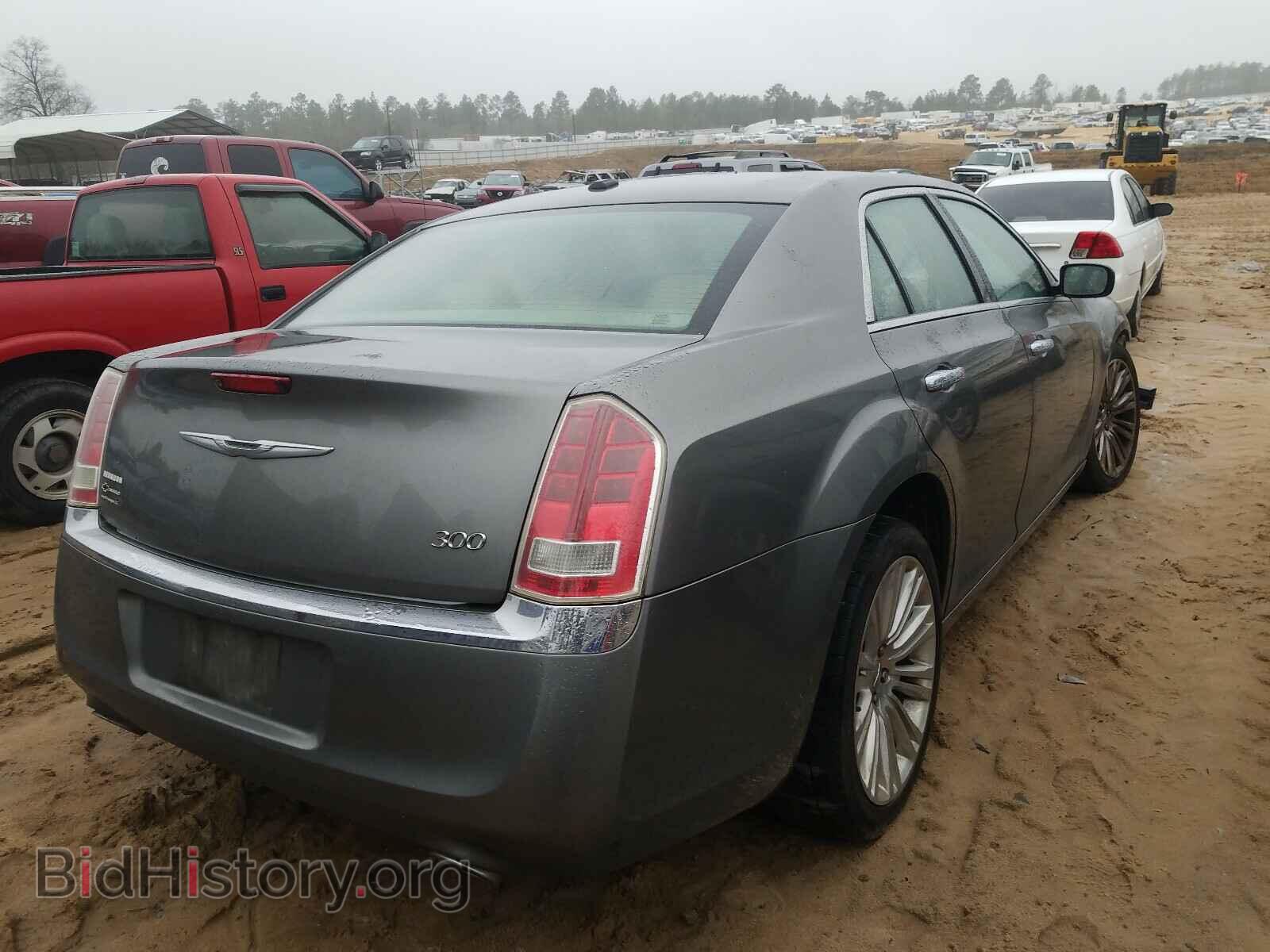 2012 CHRYSLER 300 - VIN: 2C3CCACG5CH253001 - Фото 4